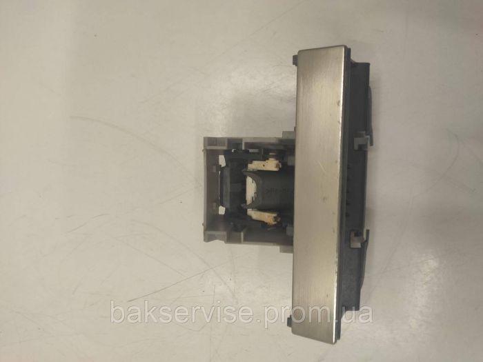 Замок (блокіратор) двері для посудомийної машини Bosch 5600047213 б/у