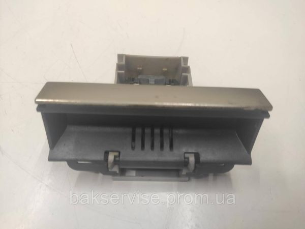 Замок (блокіратор) двері для посудомийної машини Bosch 5600047213 б/у