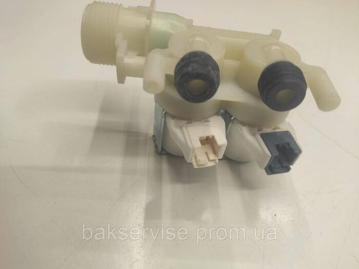 Клапан подачі води до пральної машини Indesit C00110333 Original