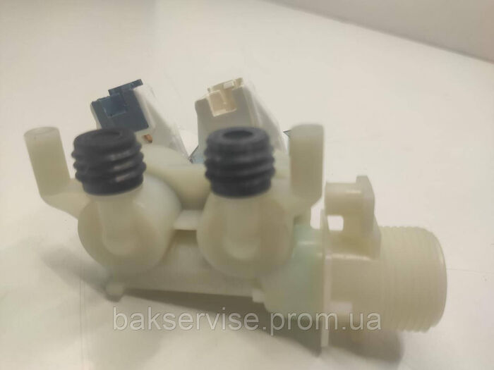 Клапан подачі води до пральної машини Indesit C00110333 Original