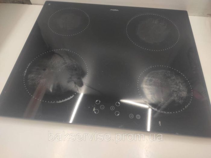 Склокерамічна поверхня електроплити Gorenje Mora 50*60 см. Б/У