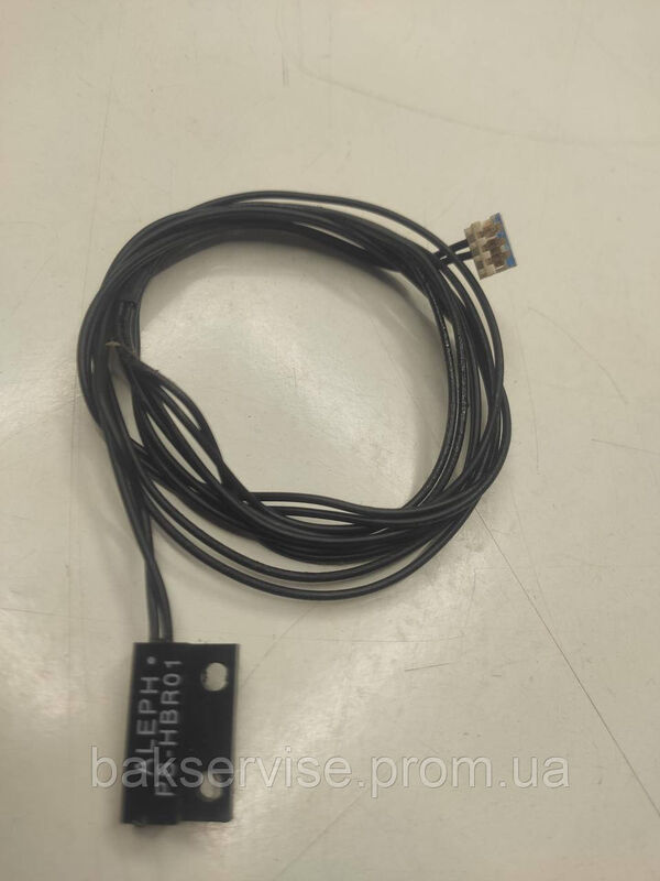 Датчик для парковки барабана вертикалки Bosch 600903 Б/У