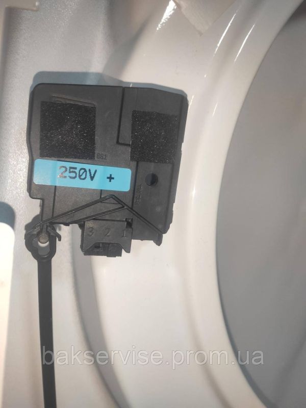 Передня кришка корпуса до пральної машини Samsung WW90M740NOA б/у