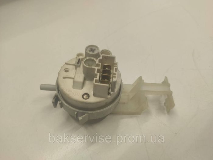 Прессостат (датчик рівня води) для пральної машини Indesit 7650004 Б/У