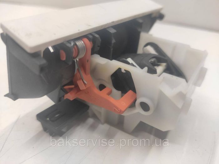 Замок (блокіратор) двері для посудомийної машини Bosch Siemens 5600047215 б/у