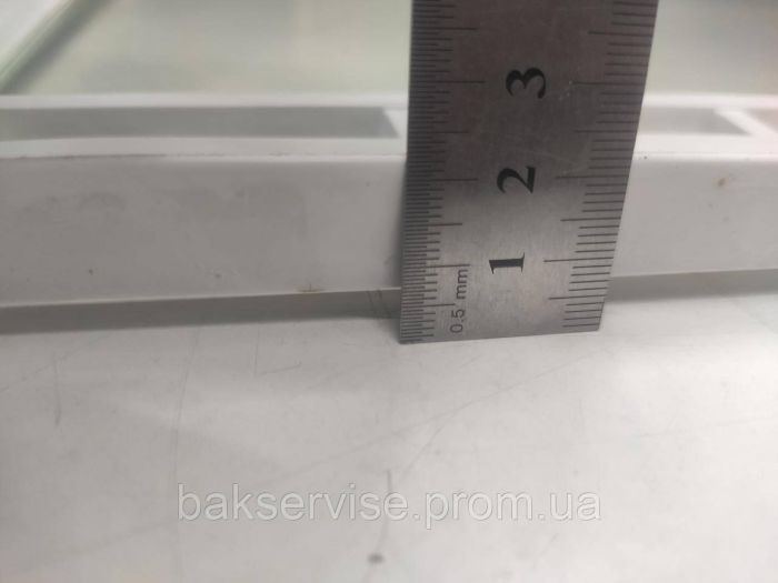 Полка(скляна)  для холодильника Bosch KGV36VW21R/02 Б/У