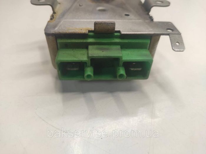 Mотор гриля для електродуховки Hotpoint-Аriston 30900028 Б/У