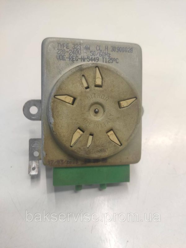 Mотор гриля для електродуховки Hotpoint-Аriston 30900028 Б/У