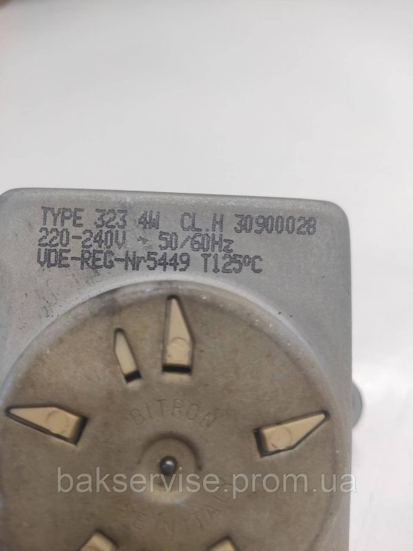 Mотор гриля для електродуховки Hotpoint-Аriston 30900028 Б/У