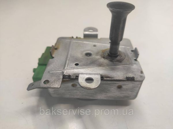 Mотор гриля для електродуховки Hotpoint-Аriston 30900028 Б/У