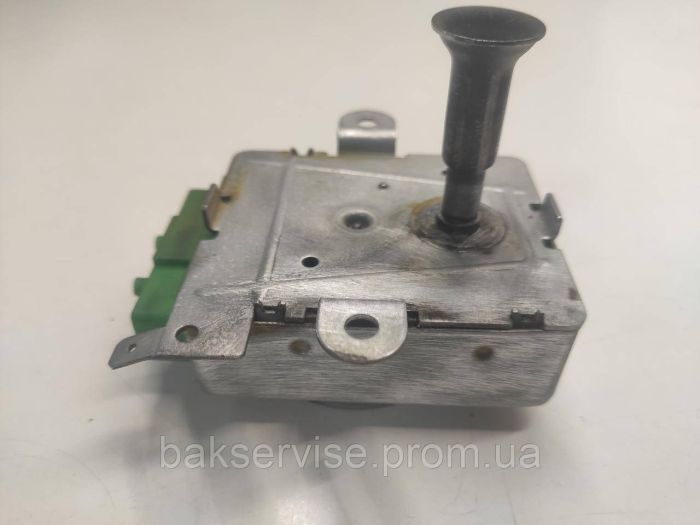 Mотор гриля для електродуховки Hotpoint-Аriston 30900028 Б/У