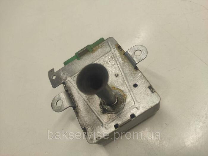 Mотор гриля для електродуховки Hotpoint-Аriston 30900028 Б/У