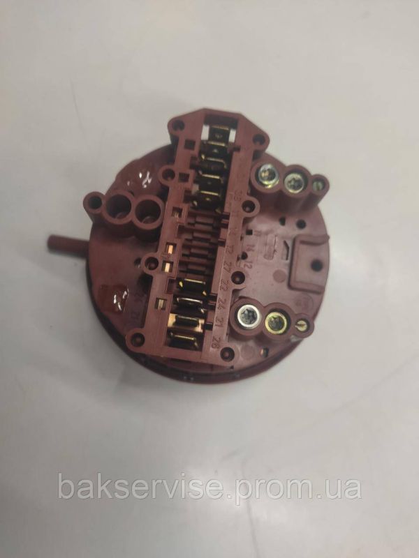 Прессостат (датчик рівня води) для пральної машини AEG 129690508 Б/У