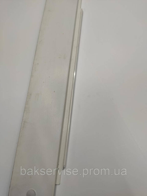 Нижня декоративна панель до пральної машини Miele 3927974 Б/У