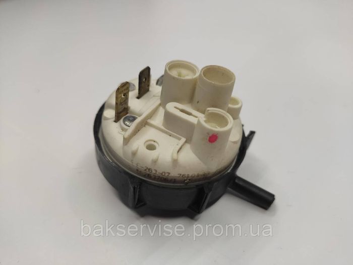 Прессостат (датчик рівня води) для посудомийної машини ELECTROLUX 15263706/1 Б/У