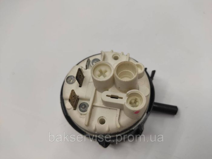 Прессостат (датчик рівня води) для посудомийної машини ELECTROLUX 15263706/1 Б/У