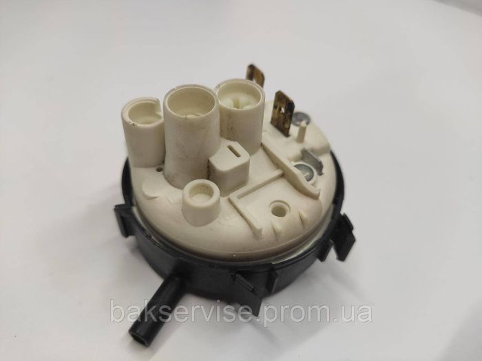 Прессостат (датчик рівня води) для посудомийної машини ELECTROLUX 15263707/0 Б/У