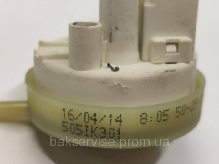 Прессостат (датчик рівня води) для пральної машини Whirlpool 46197142336 Б/У