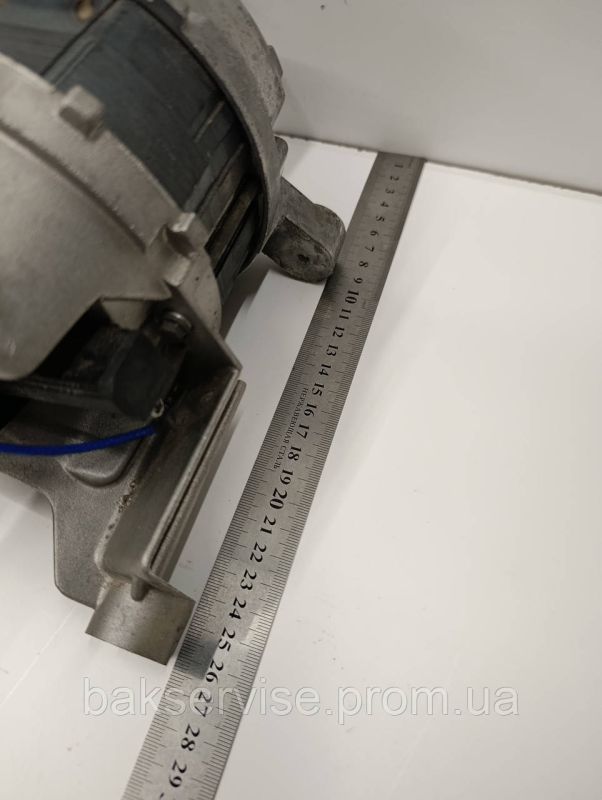 Двигун(мотор) для пральної машини Electrolux, Zanussi, AEG 124270703 ( 9 контактів) Б/У