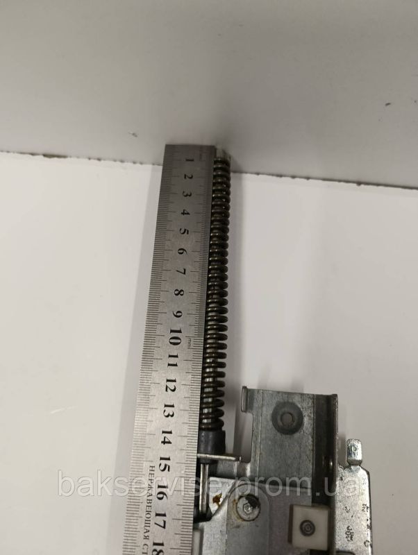 Петля дверей(ліва) до посудомийної машини Ariston C00302998 б/у