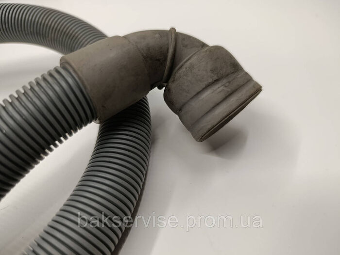 Шланг зливу води до пральної машини Ariston 1м.95см. б/у