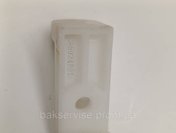 Кріплення передньої панелі пральної машини Miele Novotronic 5924891 Б/У