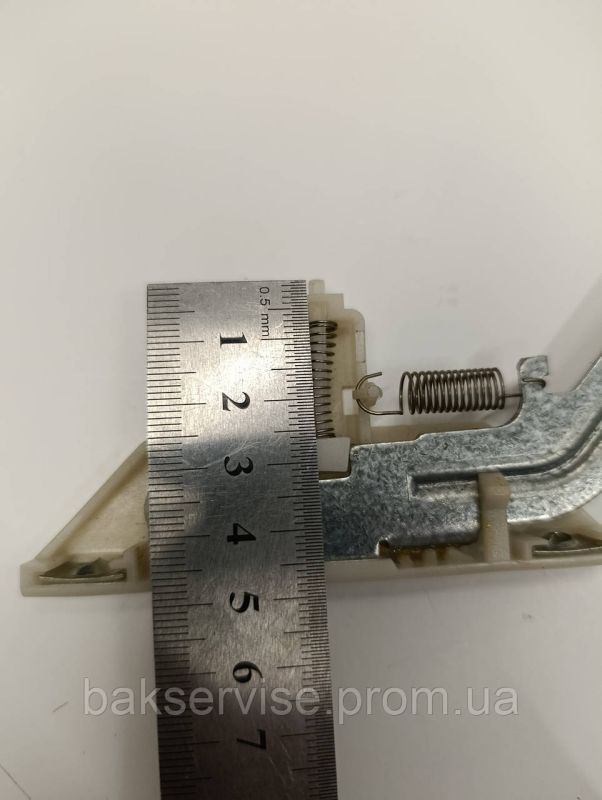 Фіксатор  замка дверей посудомийної машини Bosch SKT3002EU/07 Б/У