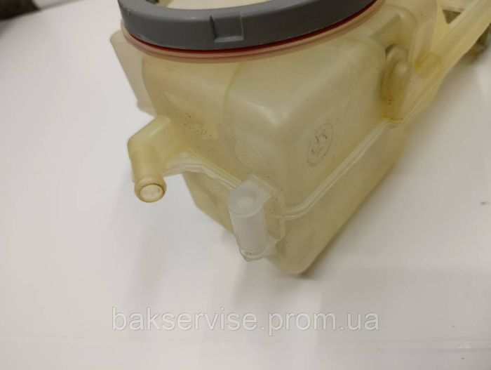 Бункер (контейнер) для солі посудомийної машини Bosch SKT3002EU/07 9000006697 Б/У