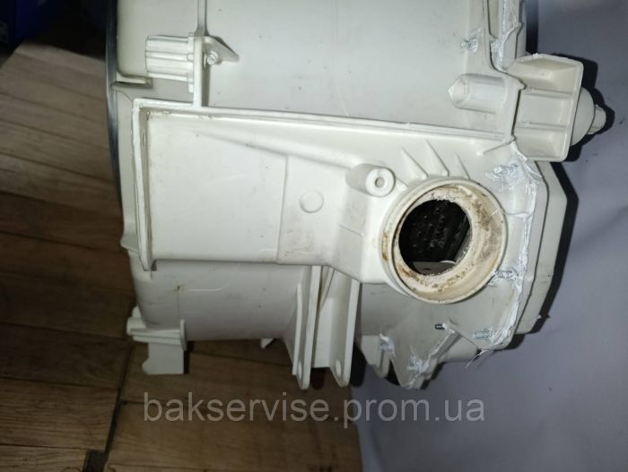 Бак в зборі до пральної машини Ariston C00282747 б/у