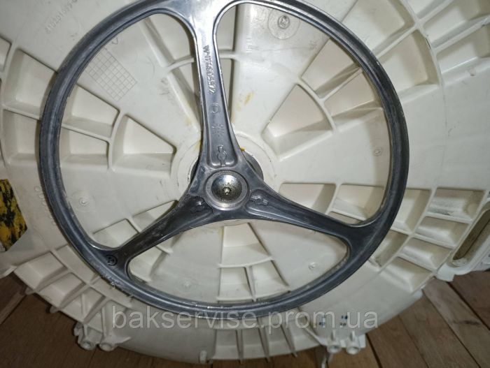 Бак в зборі до пральної машини Ariston C00282747 б/у