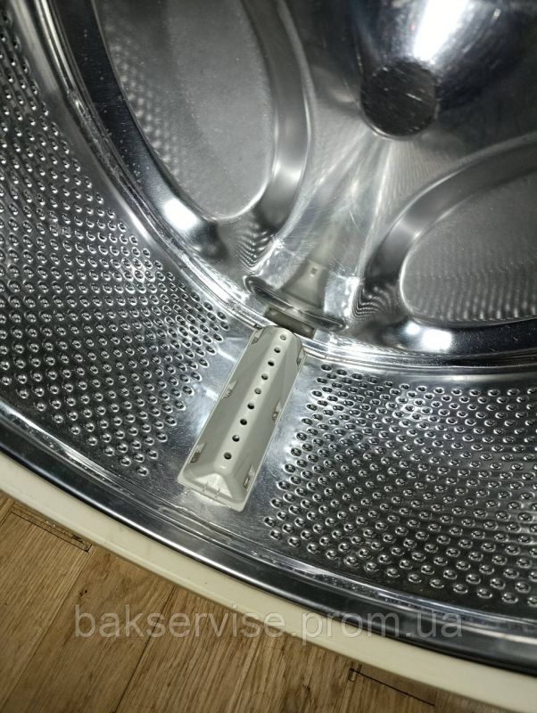 Бак в зборі до пральної машини Ariston C00282747 б/у