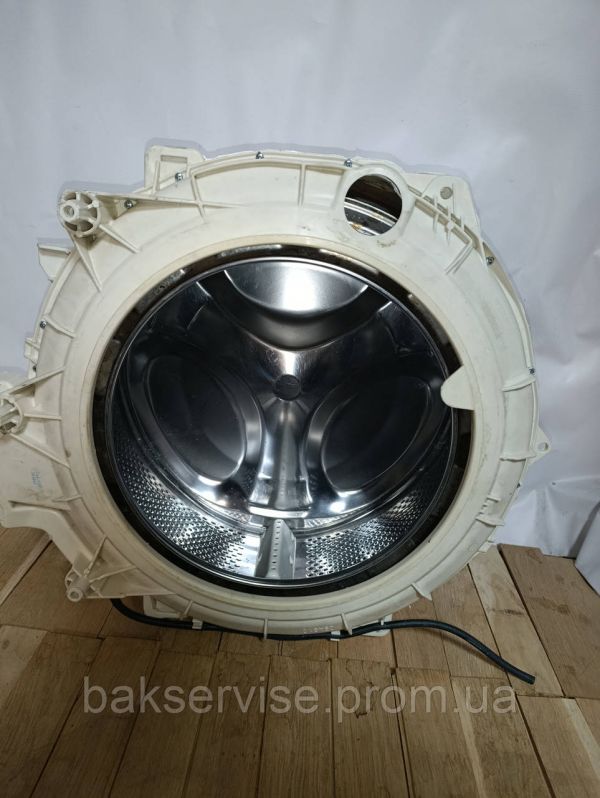 Бак в зборі до пральної машини Ariston C00282747 б/у