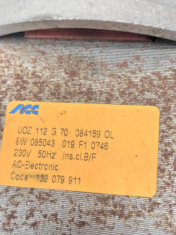 Двигун(мотор) для пральної машини AEG, Electrolux, Privileg, 132079911 ( 7 контактів) Б/У