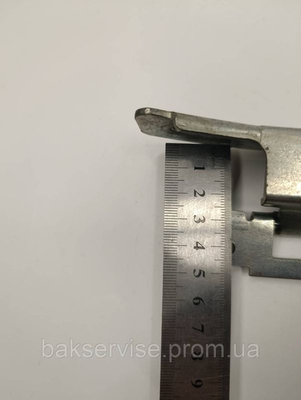 Завіса(петля) люка до пральної машини Indesit C00255430 Б/У