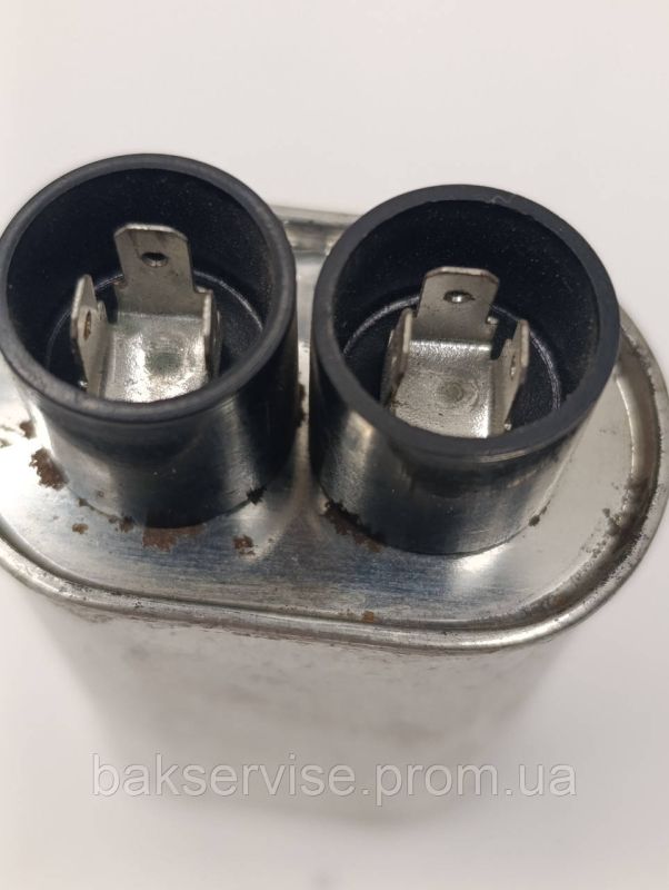 Конденсатор високовольтний мікрохвильової CH85-21090 0.90 mf 2100 V Б/У (3 фішки, 4 мм)