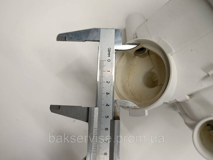 Корпус помпи(піддон) насоса для посудомийної машини Bosch 5600010158 б/у