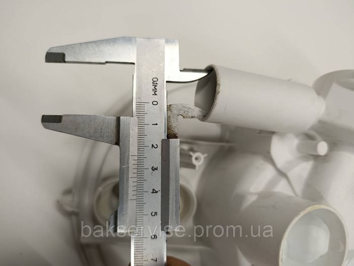 Корпус помпи(піддон) насоса для посудомийної машини Bosch 5600010158 б/у