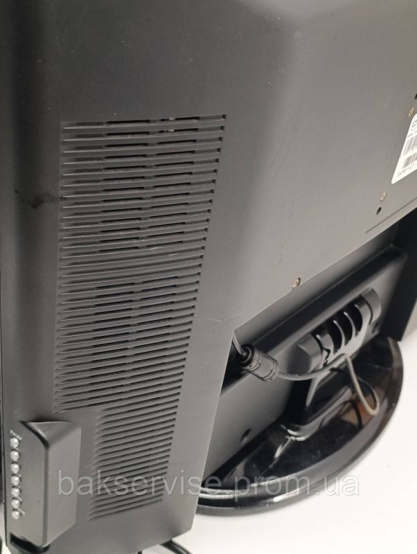 Цифрове телебачення DVD-програвачем та підключенням 12V LCD-TV DTV22075D Б/У