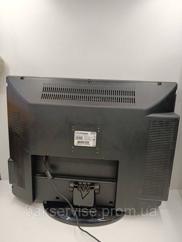 Цифрове телебачення DVD-програвачем та підключенням 12V LCD-TV DTV22075D Б/У
