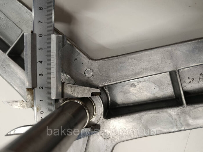 Хрестовина барабана до пральної машини Bosch 9000809334 НОВЕ (ВТУЛКА 28 мм)