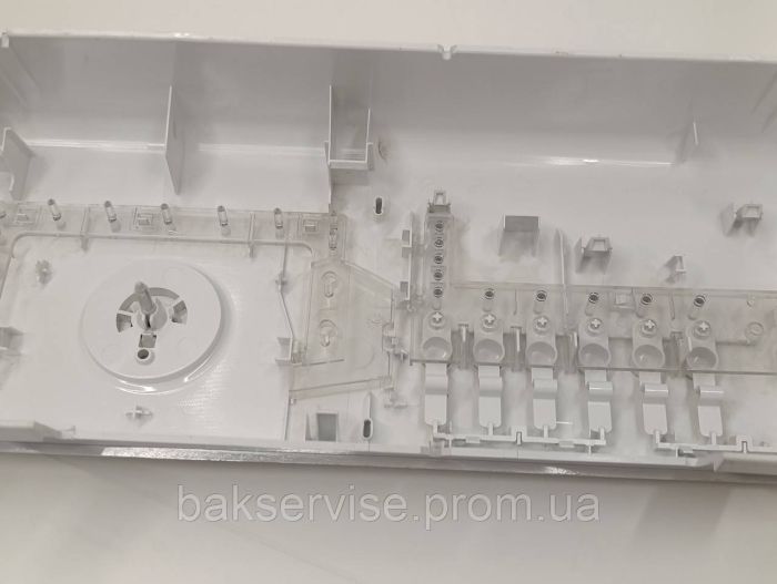 Передня панель(пластик) до пральної машини Bauknecht WAT CARE 32 SD Б/У