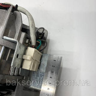 Двигун (мотор) для пральної машини Indezit, Ariston WU112U40I00 Original