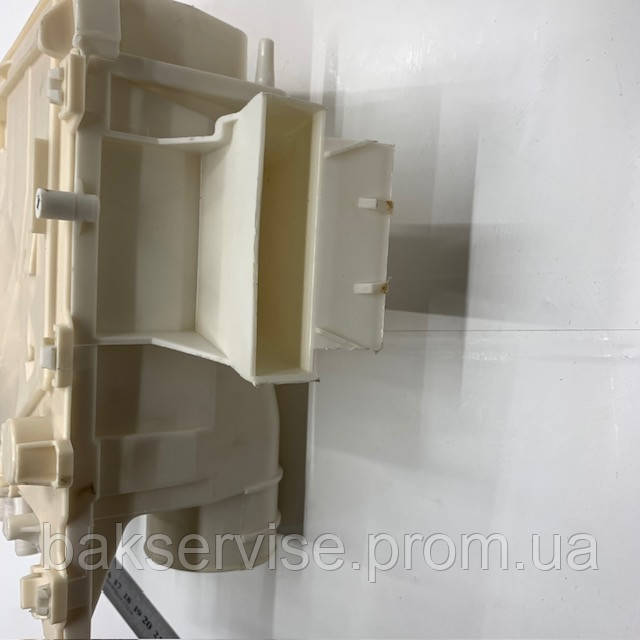Бункер порошкоприемника машины Electrolux 132640 Б/У