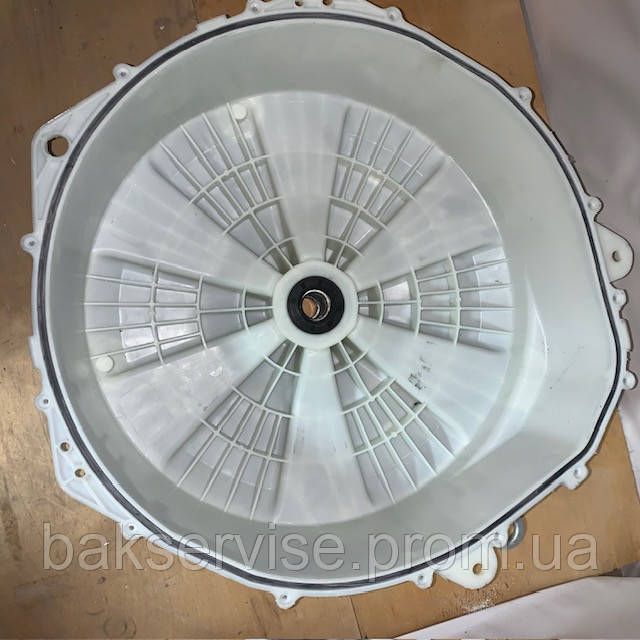 Крышка боковая бака стиральной машинки  Midea, Weissgauff MS32W322150018+MS381WTT01701501   MS32W322150018