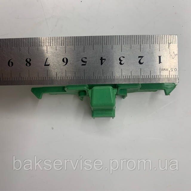 Фиксатор (держатель) стеклянных полок для холодильника Атлант МКАУ.734343.004