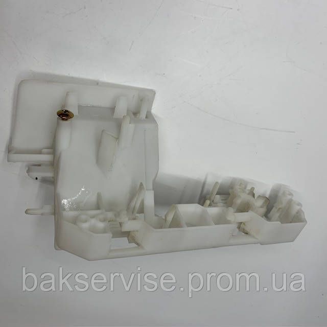 Защелка блокировки микроволновых печей Sharp/Daewoo 3513811700 б/у