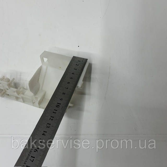 Защелка блокировки микроволновых печей Sharp/Daewoo 3513811700 б/у