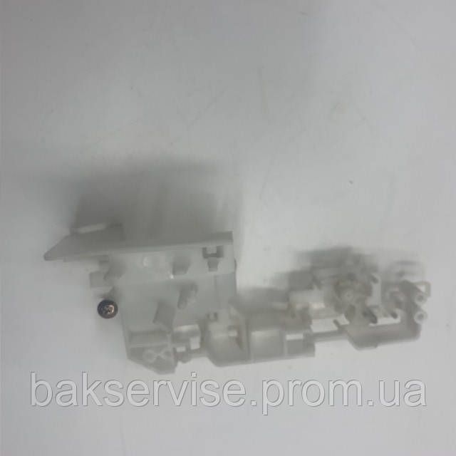 Защелка блокировки микроволновых печей Sharp/Daewoo 3513811700 б/у