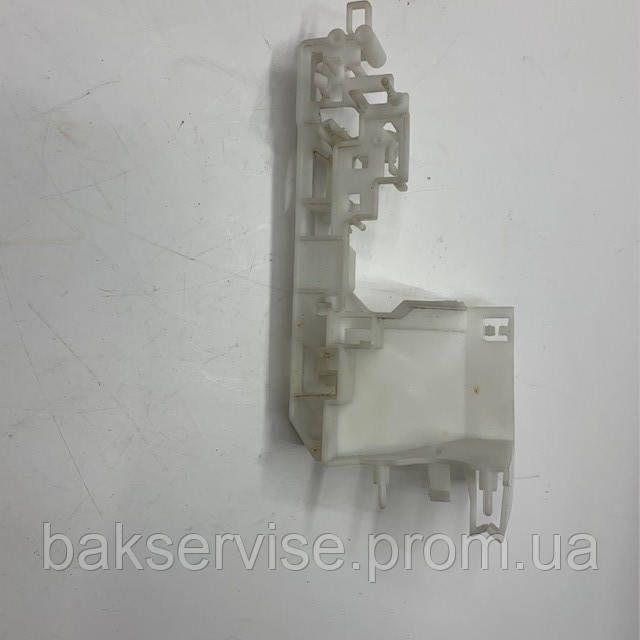 Защелка блокировки микроволновых печей Sharp/Daewoo 3513811700 б/у