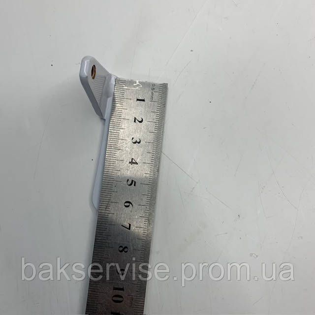 Петля двери левая для холодильника Indesit NBS 18AA б/у